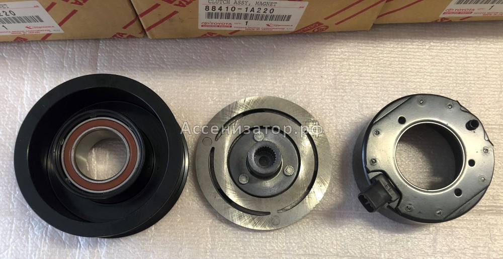 Муфта электро магнитная кондиционера TOYOTA Corolla E120 884101A220