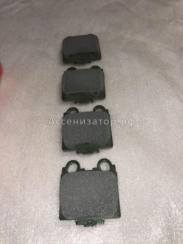 Колодки тормозные задние TOYOTA LEXUS 0446630161