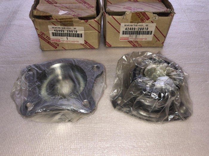 Ступица задняя WO ABS TOYOTA CALDINA, CARINA, CORONA/CARINA 2/CARINA E  4240920010