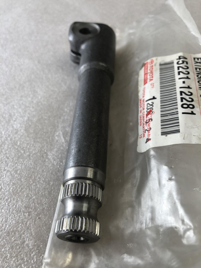 Вал рулевой TOYOTA 4522112281