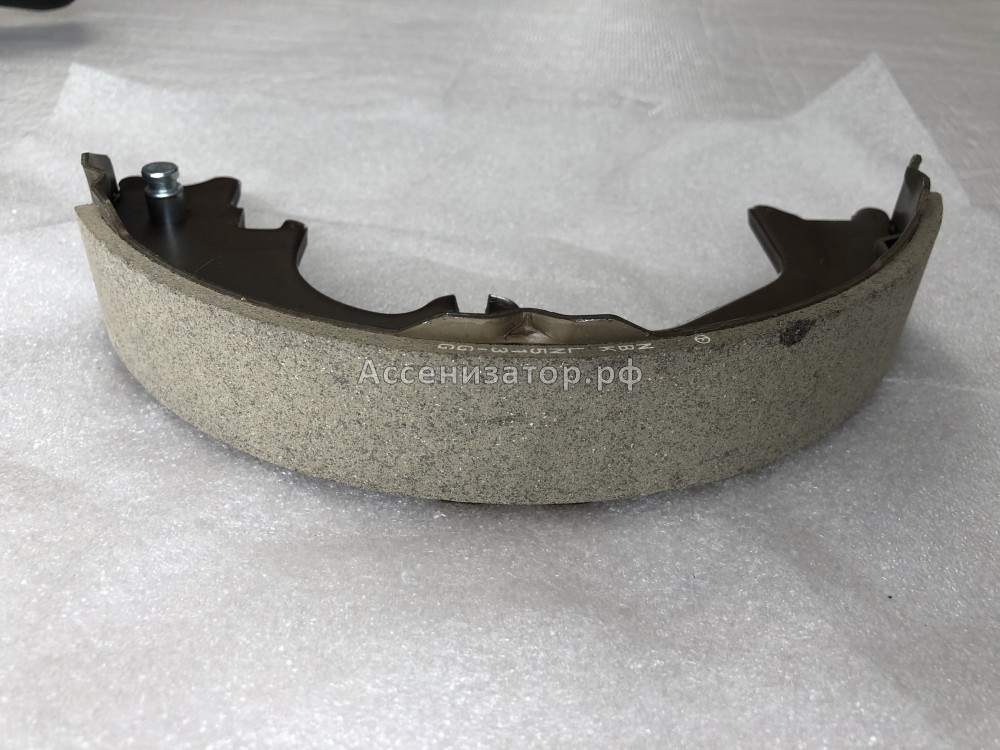 Колодка стояночного тормоза TOYOTA LAND CRUISER 80 4654060030