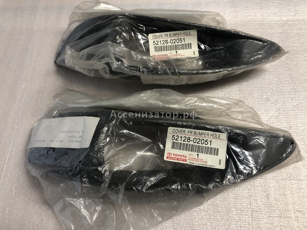 Облицовка противотуманной фары левая TOYOTA COROLLA E120 2001-2006 5212802051