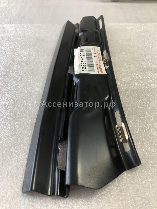 Крепеж TOYOTA Corolla E95 5253512040