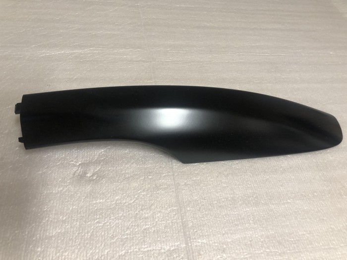 Крышка рейлинга передняя правая TOYOTA Corolla Verso 6349164010C1