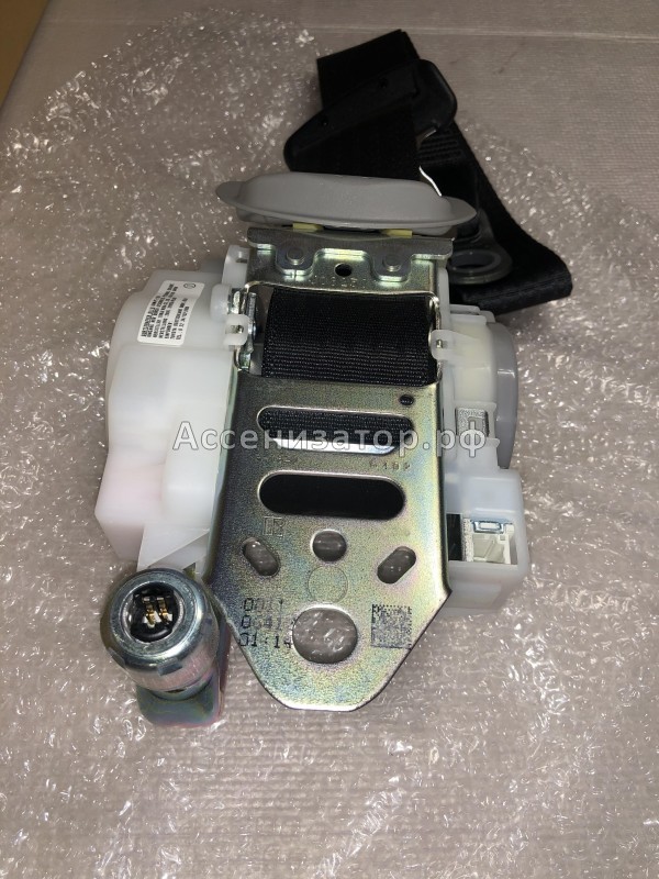 Ремень безопасности с пиропатроном передний правый LEXUS IS250 IS350 2005-2013 7321053140C3