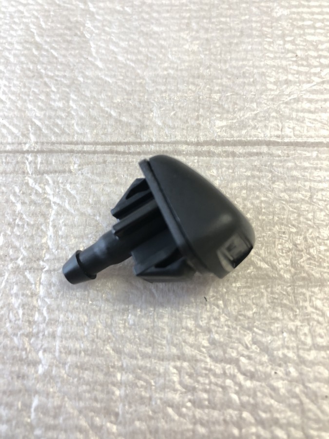 Форсунка омывателя TOYOTA 8538152290