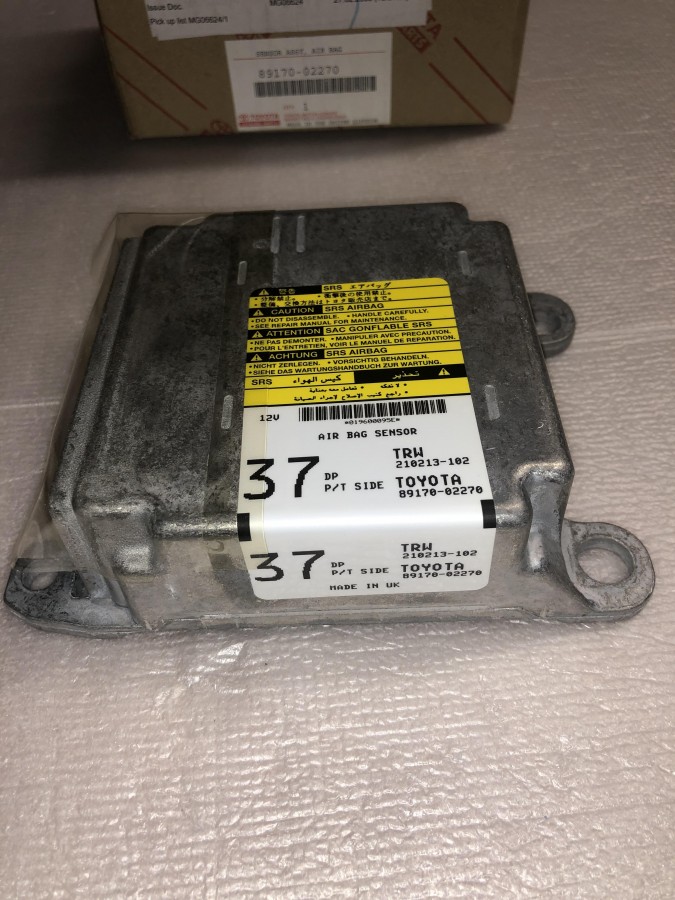 Блок системы безопасности  AIR BAG Toyota COROLLA E120 2001-2006 8917002270