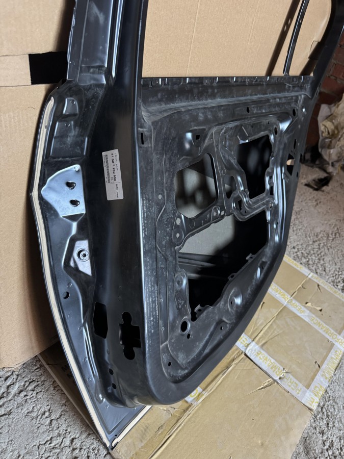 Дверь задняя правая Bmw 3-Series E90 2005-2012 41527152990