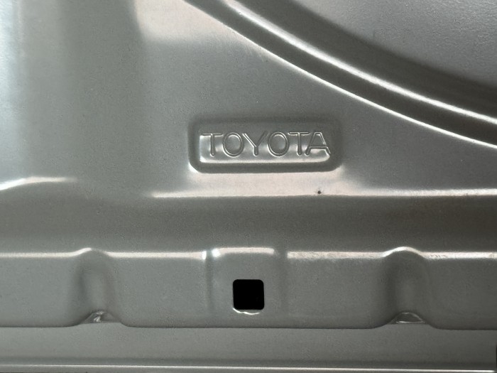 Дверь правая передняя Toyota Land Cruiser 100 1998-2007 6700160443 новая