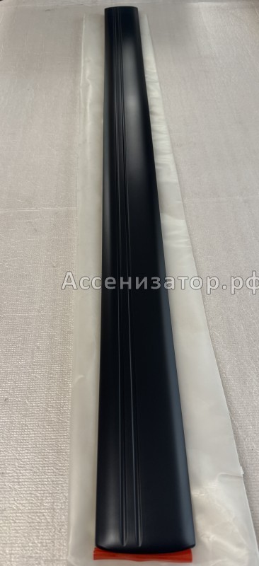 Молдинг передней левой двери Toyota LAND CRUISER 100 7573260140